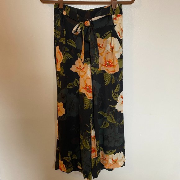 Wilfred Floral Tie-Waist Pants - Picture 2 of 6